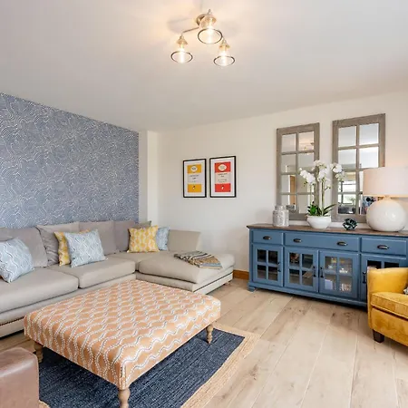 Ellesmere Barn بيت للعطل *